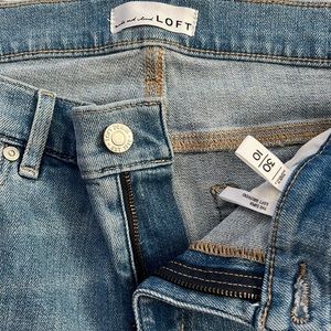Loft, light washed jeans! Great condition